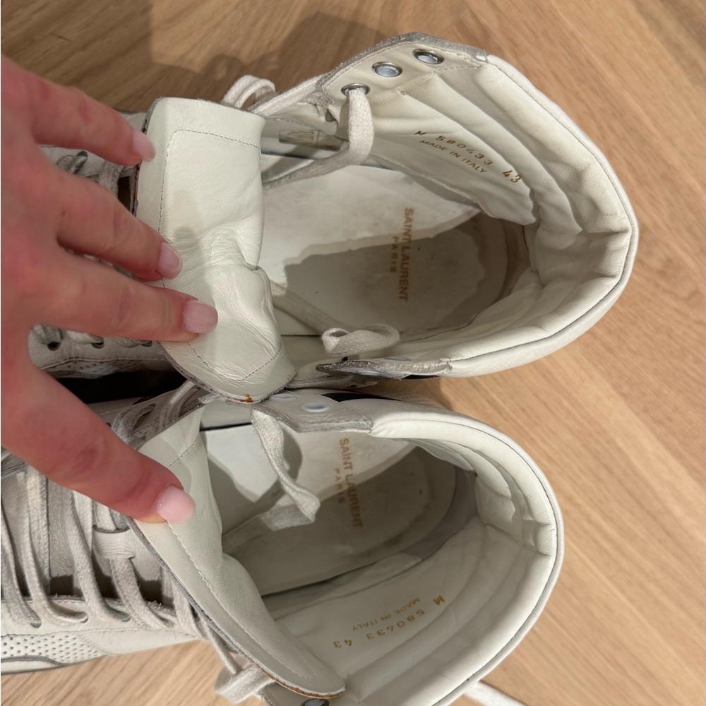 SAINT LAURENT
Calfskin Perforated Court Classic SL/10H High Top Sneakers - Picture 5 of 7